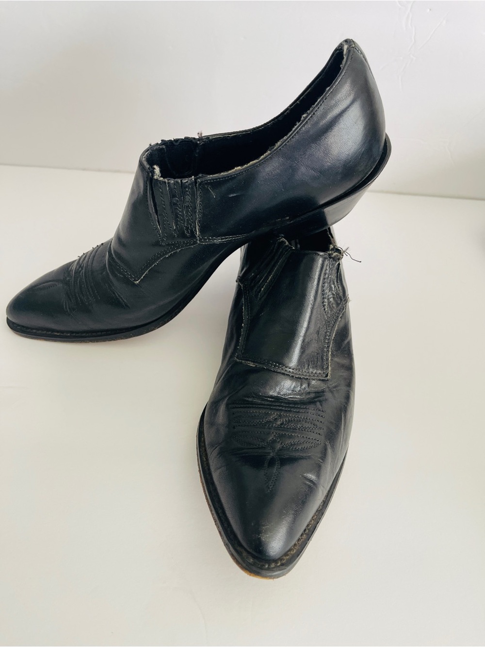 VTG Code West Black Leather Western Ankle Boots Pointed Toe Slip On Booties 10